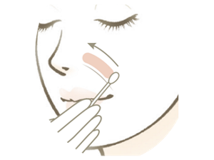 綿棒で薄く均一に整える