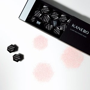 img-clarifying-powder-wash