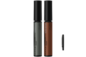 Comb brush that delicately boosts each eyelash