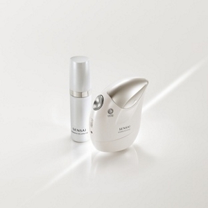 Biommesis Veil products showcased on white background.