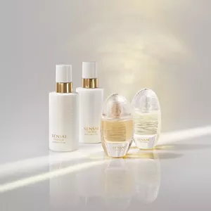 Purfume and body products from the fragrance line Sensai The Silk