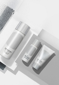 SENSAI SILKY PURIFYING SILK PEELING POWDER Limited Set Image