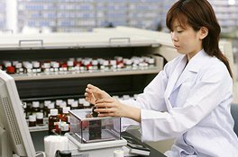 Developing fragrances by incorporating personal computer technology and the latest fragrance development systems.