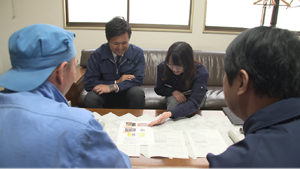 Kao Quaker employee negotiating with a customer