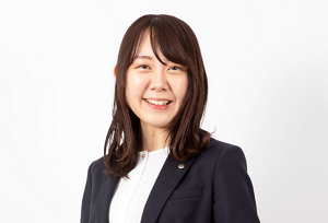 営業職 首都圏支社エリア担当 兼 スタッフ職 人財開発部働き方サポート担当  2017年 入社