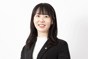 スタッフ職 事業企画部商品開発担当 2015年 入社