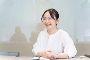 「生理痛を和らげる食べ物や食事方法」について回答している大島 乃里子さんの写真