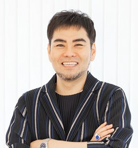 男性美容研究家ふじむらがくさんのお写真
