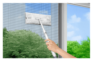 柄を短くして網戸にも