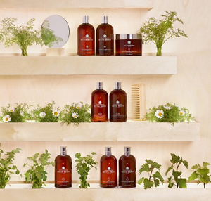 MB_HairCare_ASSET_2_F_RGB_169_low_zoom