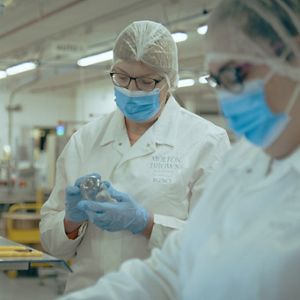 Kao_Website_Sustainability_ESG-Molton-Brown_People_161221