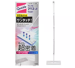 クイックル マグネットワイパーのパッケージと組み立てた道具本体の写真。