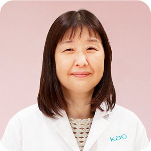 小西 真砂子 さんの写真