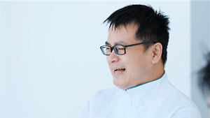 垣内宏樹氏の写真