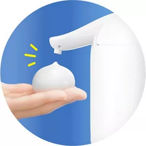 手をかざした瞬間になめらかな泡が完成するイメージ