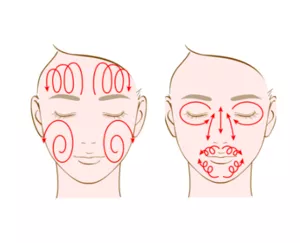 ③やさしくマッサージするようにゆっくりと円を描きながら、なじませます。