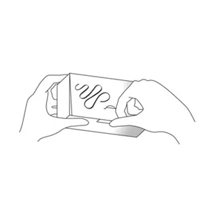 ※フラップ下端にある差し込み部を切り取って、箱のままお使いいただけます。