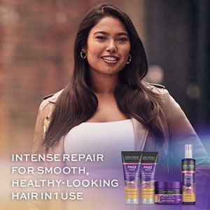 JF_MR_Secondary_Ecom_Images_Model_Claim_2b_1300x1300