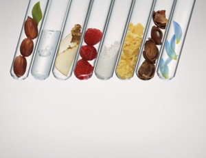 KS_MB2023_Brand_ProductInHand_HairOil-s-desktop-528×406