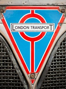 2.3_KMS-HAIR_London_Inspiration_Sign