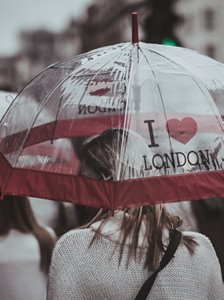 2.3_KMS-HAIR_London_Inspiration_umbrella_ilovelondon.jpg