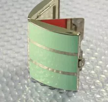 Mint Suitcaseのリンク