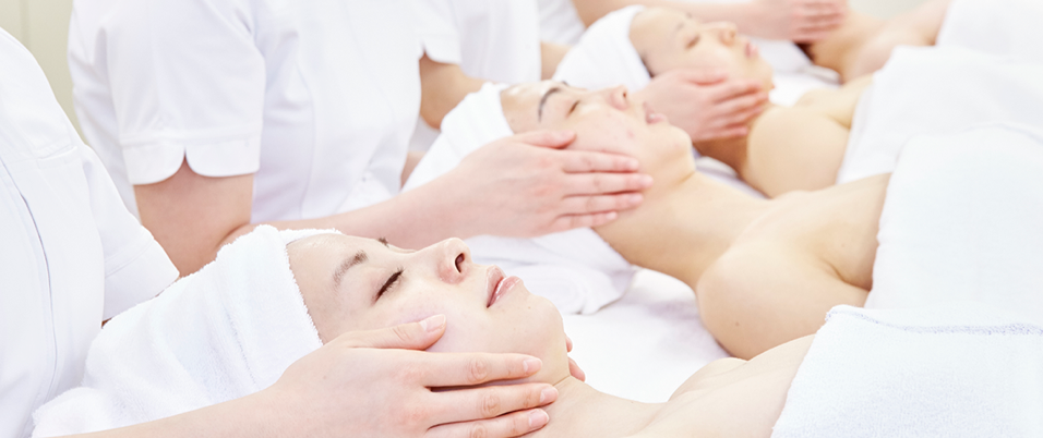 カネボウトータルビューティアカデミー コースのご紹介