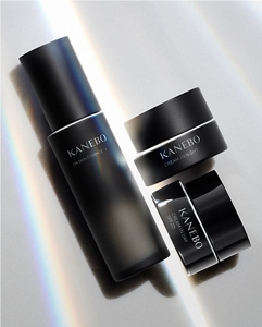 bg_vi_skincare_concept_sp_220311