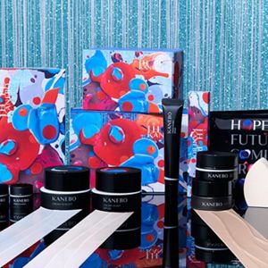 信頼への信頼 CREAM&FOUNDATION LIMITED EDITION｜KANEBO メイク道具・化粧小物