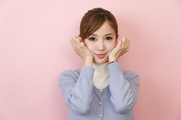 歯科医が教える小顔エクササイズ1 毎日3分で顔のむくみ対策 美ビッドスマイル カネボウ化粧品