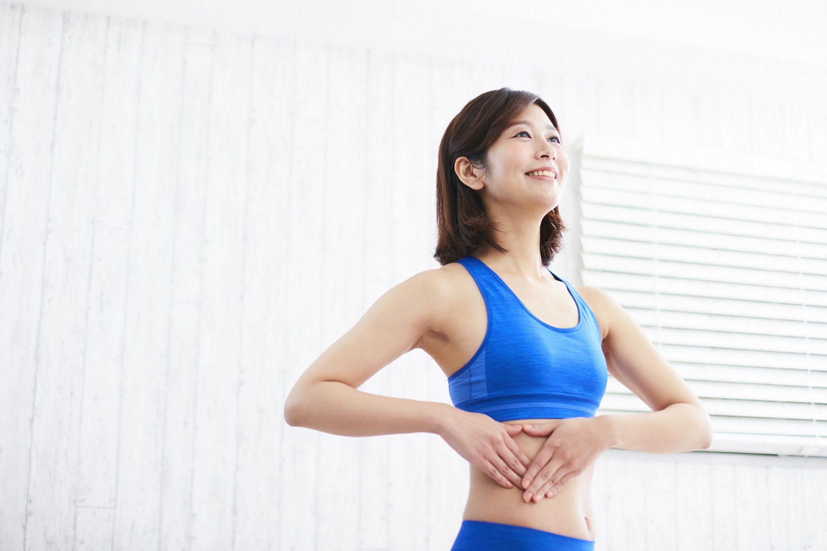 キレイと健康は 美しい腸 から始まる 1 腸もみ編 美ビッドスマイル カネボウ化粧品