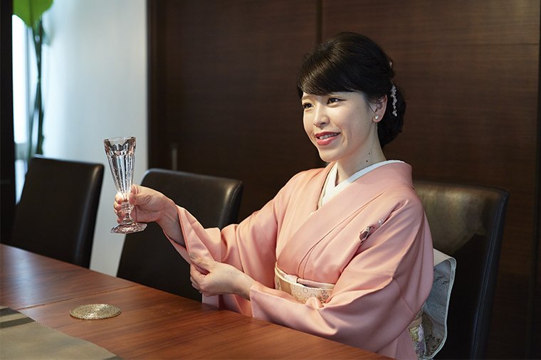 人気着付け講師が教える大人のお着物所作レッスン 前編 美ビッドスマイル カネボウ化粧品