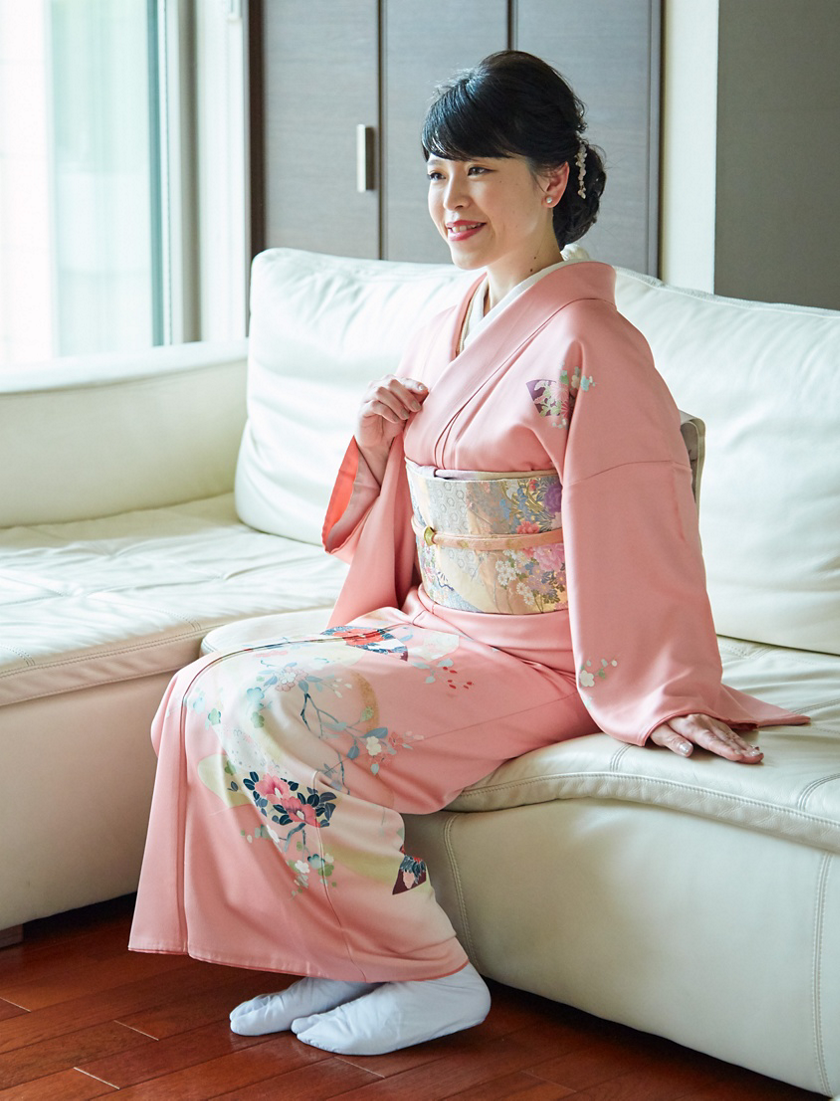人気着付け講師が教える大人のお着物所作レッスン 後編 美ビッドスマイル カネボウ化粧品 人気着付け講師が教える大人のお着物所作レッスン 後編 美ビッドスマイル カネボウ化粧品