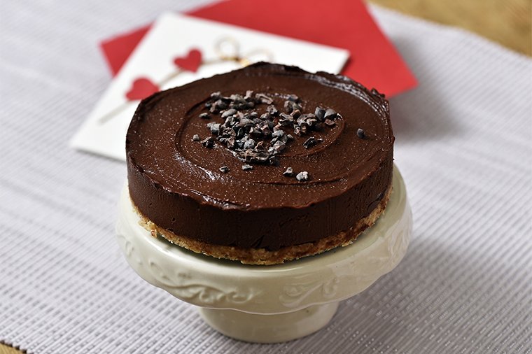 ヘルシーなロースイーツ ローチョコレートケーキ の作り方 美ビッドスマイル カネボウ化粧品