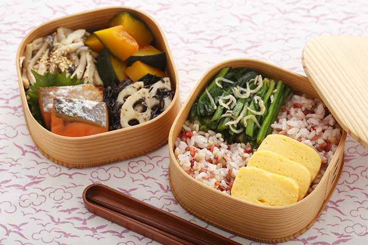 作り置きおかずで簡単手作り弁当 和風総菜でつくる松花堂弁当part2 美ビッドスマイル カネボウ化粧品