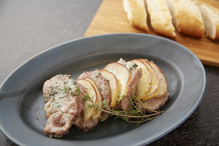 クリスマスやパーティに 時短簡単おもてなし料理レシピ 豚肉とリンゴの包み焼き 美ビッドスマイル カネボウ化粧品