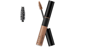 Brush that can be worked on detailed areas  and does not get onto skin