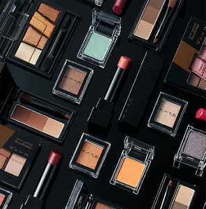 index-top-kv-the_eyecolor-s-230309