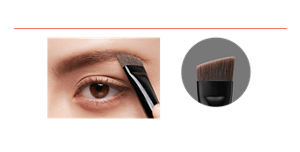 ふんわりも、キリッと眉も思いのまま 使用シーン パッと眉の形が整う柔らか幅広ブラシ