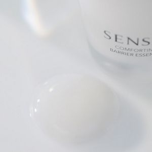 Comforting Barrier Essence | Essences | SENSAI Cosmetics