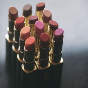 商品画像：出会いの春におすすめ【SENSAI ラスティングプランプリップ 4