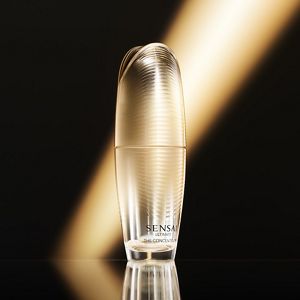 Ultimate The Concentrate | Essences | Skincare | SENSAI Cosmetics