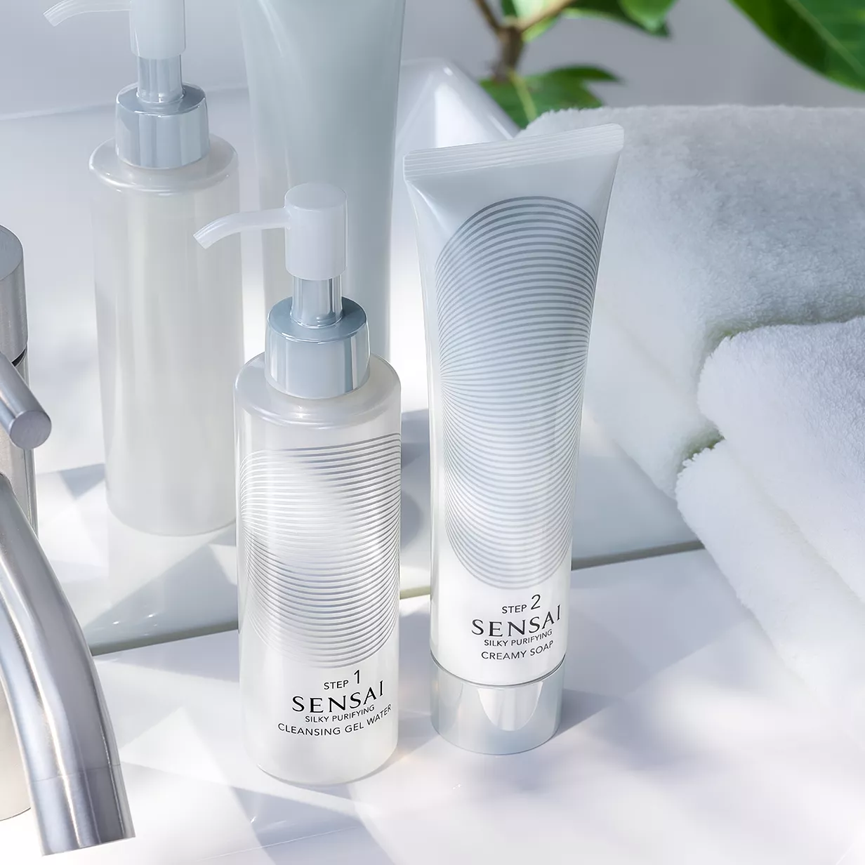 Creamy Soap | Cleanser | Skincare | SENSAI Cosmetics