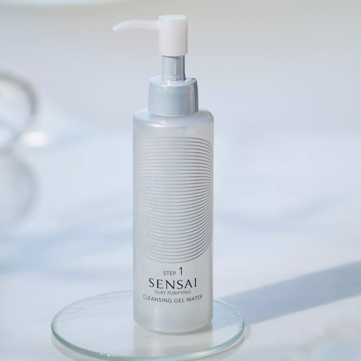 Cleansing Gel Water | Cleanser | Skincare | SENSAI Cosmetics