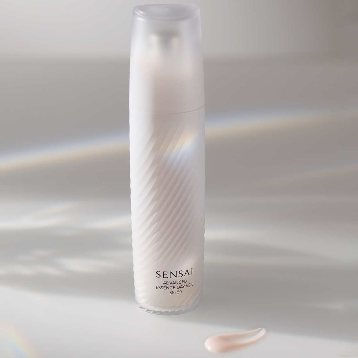 Advanced Essence Day Veil | Essences | SENSAI Cosmetics