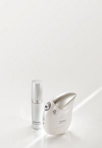 Biommesis Veil Produkte vor einem weißem Hintergrund.