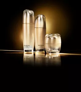 ULTIMATE products showcased against a dark background with a dim light.