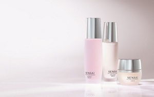 1,59_1ex_768x484_768x484_line_cellular_heroPLP_web_wo