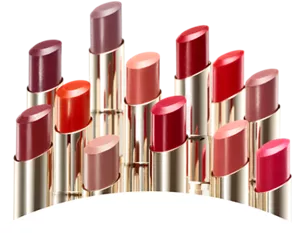 Doce barras de labios en el soporte dorado en varios colores colocados en filas