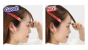 良い例：前髪をゆるく伸ばした状態の画像。悪い例：強く引っ張った状態の画像